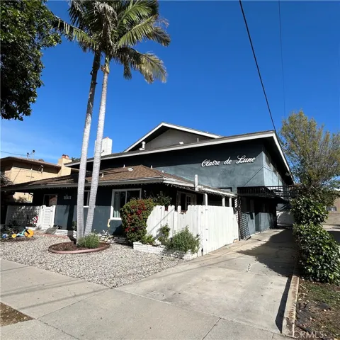 12128 Ramona, Hawthorne, California 90250