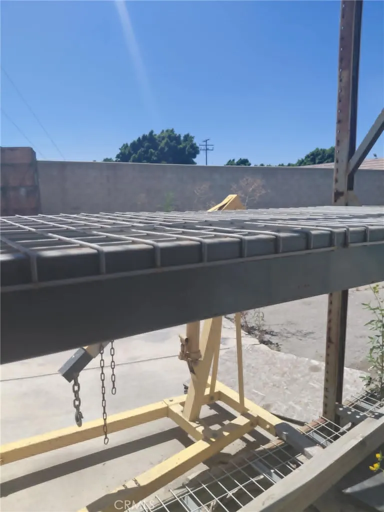 block wall/back of property