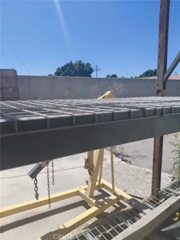 block wall/back of property