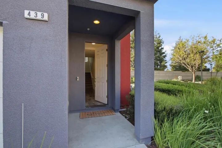 439 Ellicott Loop, San Jose, California 95123