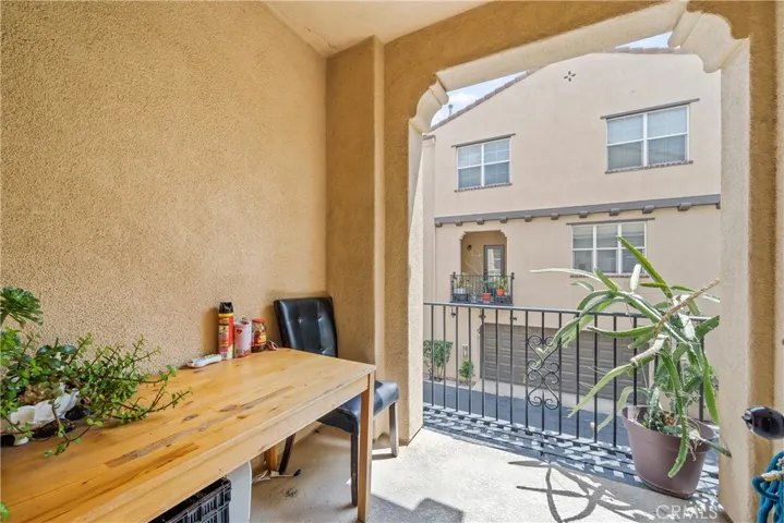 4424 Owens Street 106, Corona, California 92883