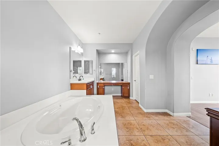 4424 Owens Street 106, Corona, California 92883