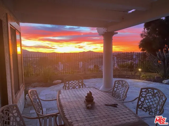 Seller's Sunset Views