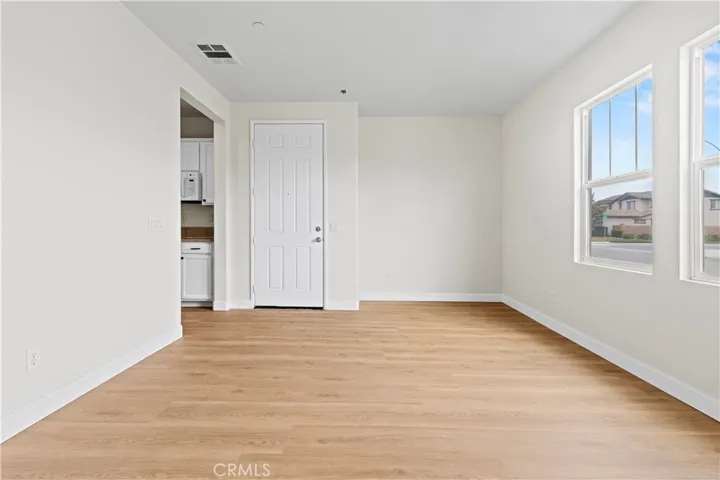 6895 Riverglen Court, Eastvale, California 92880