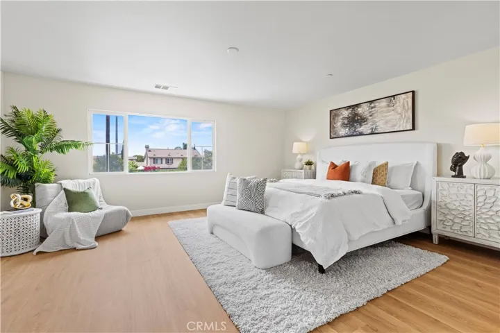 6895 Riverglen Court, Eastvale, California 92880