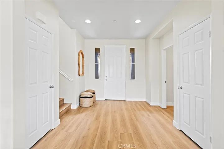 6895 Riverglen Court, Eastvale, California 92880