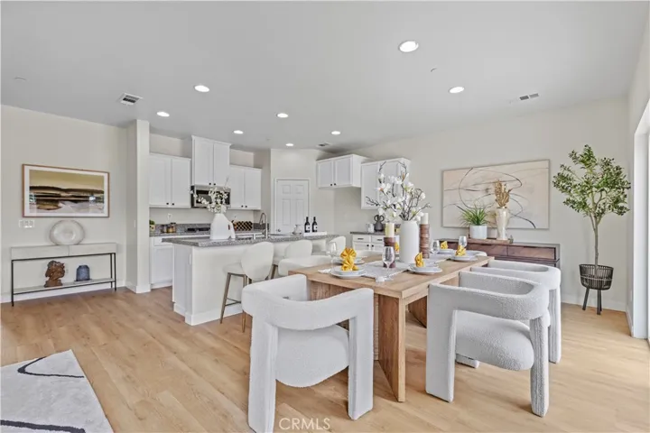 6895 Riverglen Court, Eastvale, California 92880