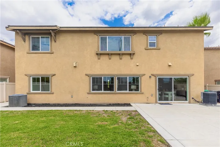 6895 Riverglen Court, Eastvale, California 92880