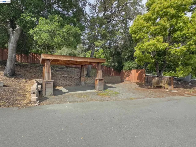 1516 Pleasant Hill Rd, Lafayette, California 94549