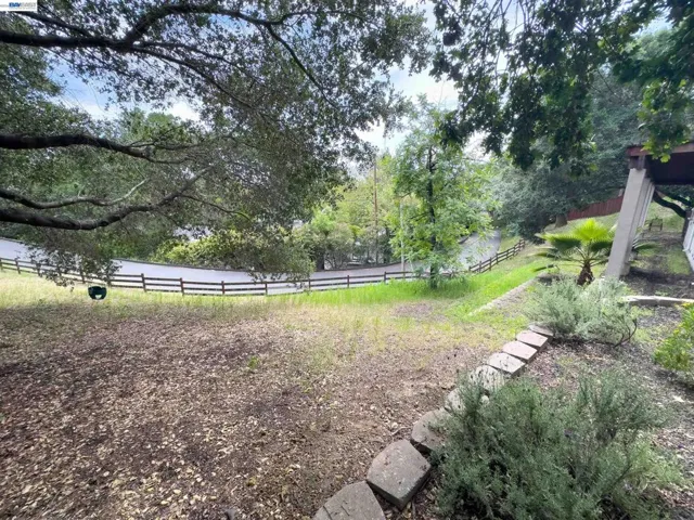 1516 Pleasant Hill Rd, Lafayette, California 94549