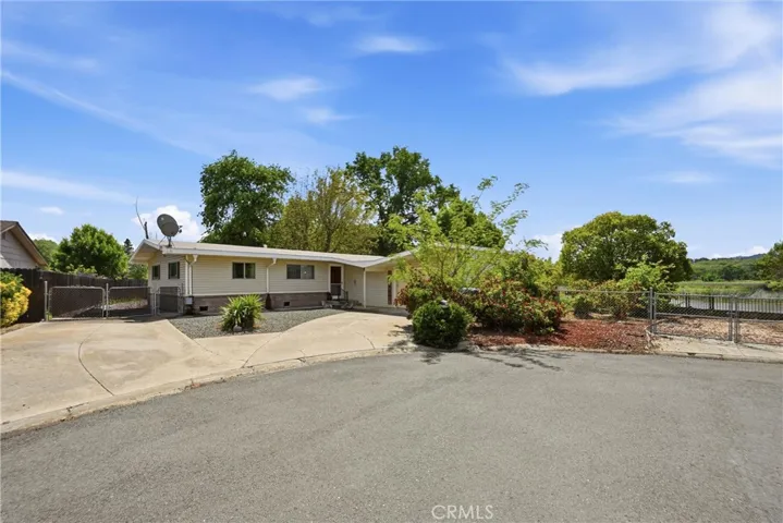 7478 Lakeland, Clearlake, California 95422