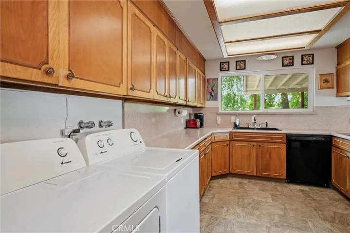 7478 Lakeland, Clearlake, California 95422