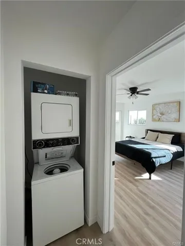 1441 S Cloverdale, Los Angeles, California 90019