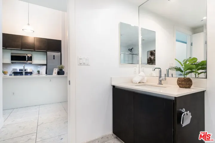 1730 Sawtelle Boulevard 108, Los Angeles, California 90025