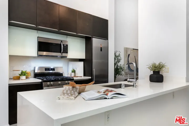 1730 Sawtelle Boulevard 108, Los Angeles, California 90025