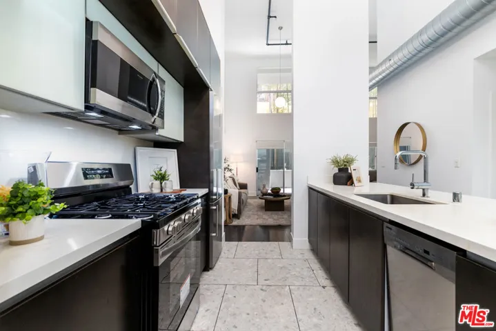 1730 Sawtelle Boulevard 108, Los Angeles, California 90025