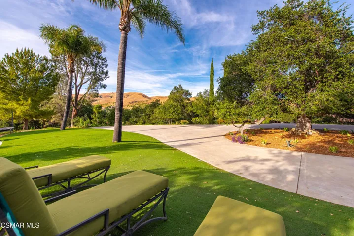 6110 Colodny Dr Agoura Hills 2-8