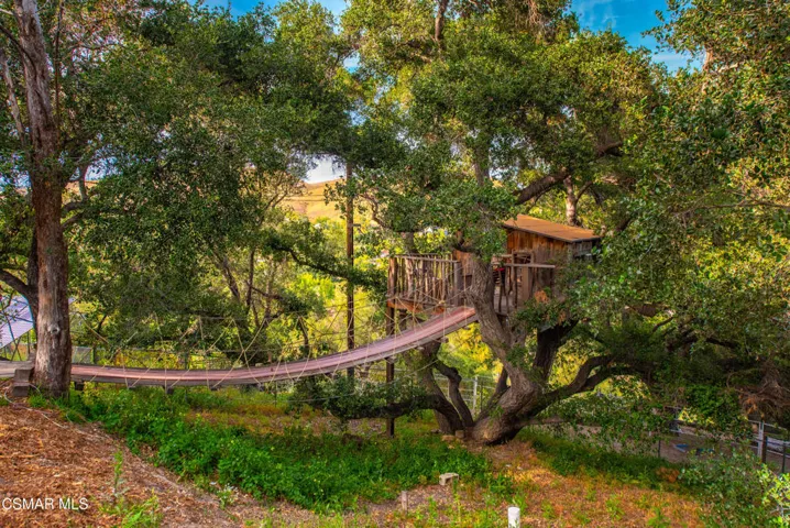 6110 Colodny Dr Agoura Hills 2-5