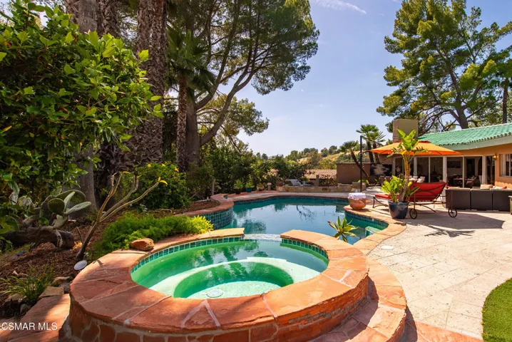 6110 Colodny Dr Agoura Hills-94