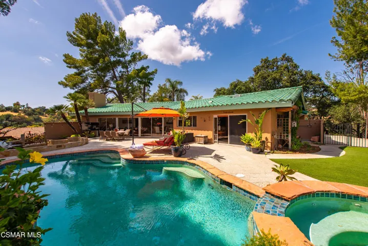 6110 Colodny Dr Agoura Hills-96