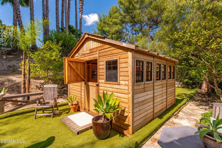 6110 Colodny Dr Agoura Hills-114