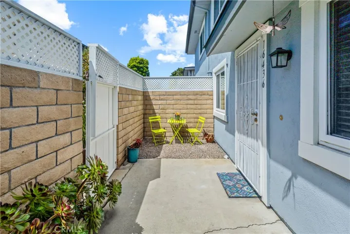 16436 Poco Circle, Huntington Beach, California 92649