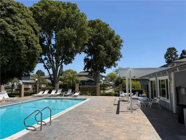 16436 Poco Circle, Huntington Beach, California 92649