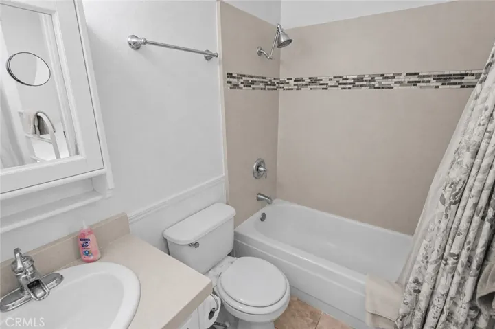 16436 Poco Circle, Huntington Beach, California 92649