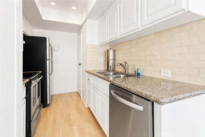16436 Poco Circle, Huntington Beach, California 92649