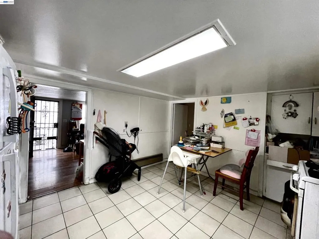 Lower unit