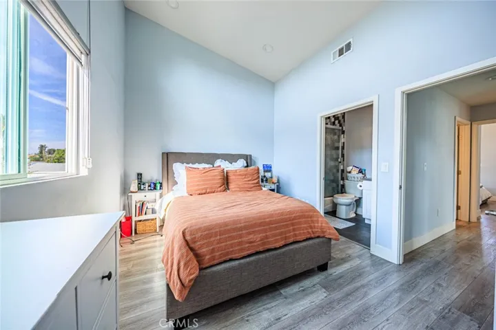 5743 Case, North Hollywood, California 91601