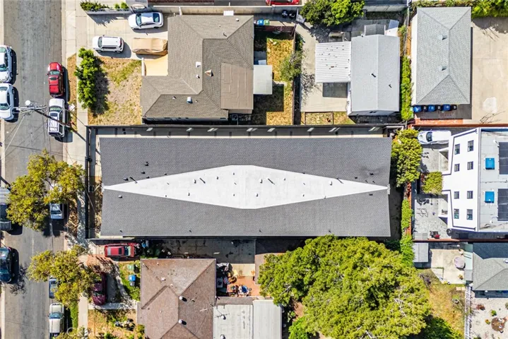 5743 Case, North Hollywood, California 91601