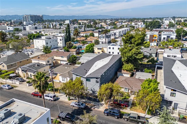 5743 Case, North Hollywood, California 91601