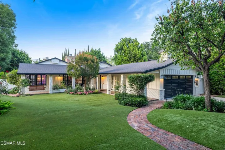 22661CalvertSt-VinceDingmanMedia-55