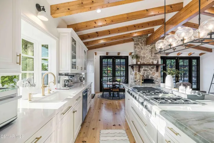 22661CalvertSt-VinceDingmanMedia-19