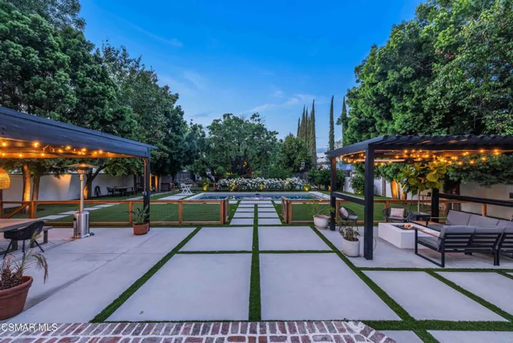 22661CalvertSt-VinceDingmanMedia-51