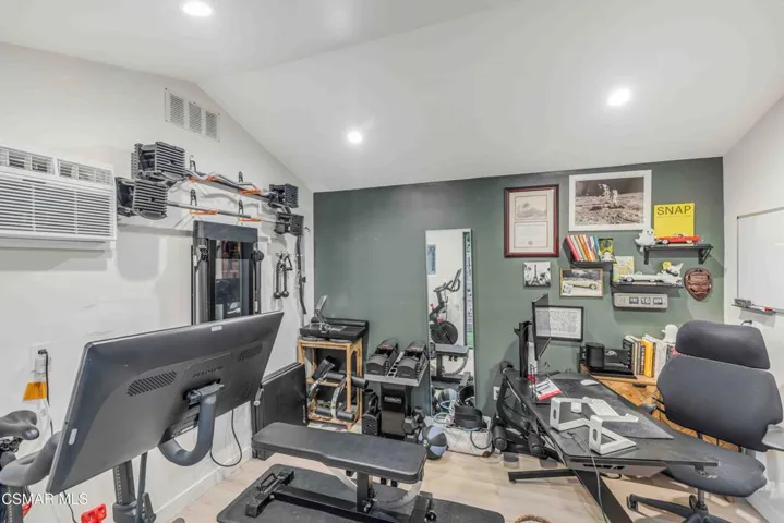 22661CalvertSt-VinceDingmanMedia-48