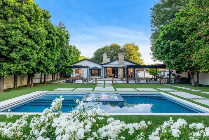 22661CalvertSt-VinceDingmanMedia-49