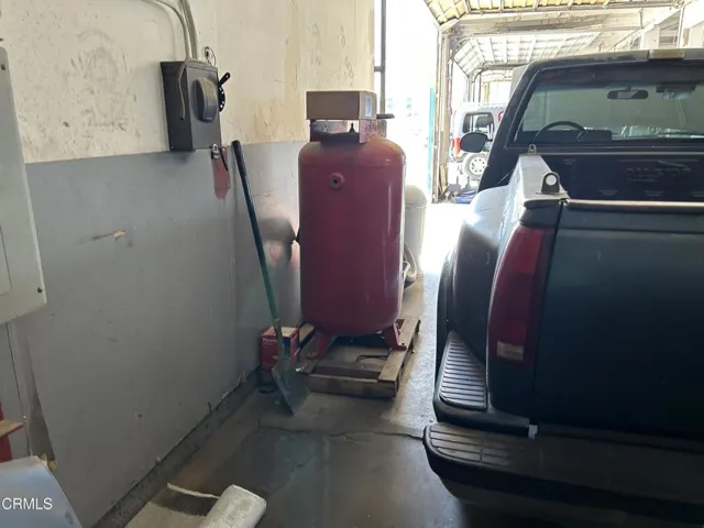 Compressor