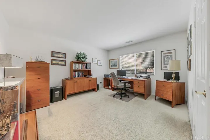 1502 Glasgow Lane, Escondido, California 92027