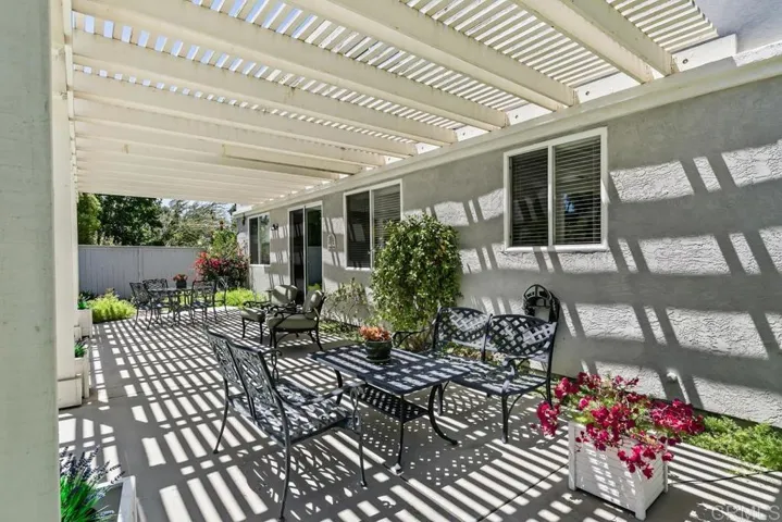 1502 Glasgow Lane, Escondido, California 92027