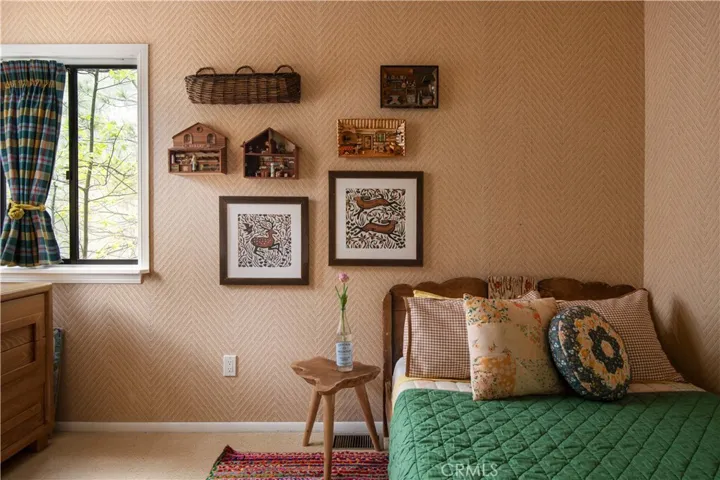 27322 Matterhorn, Lake Arrowhead, California 92352