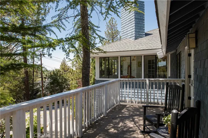 27322 Matterhorn, Lake Arrowhead, California 92352
