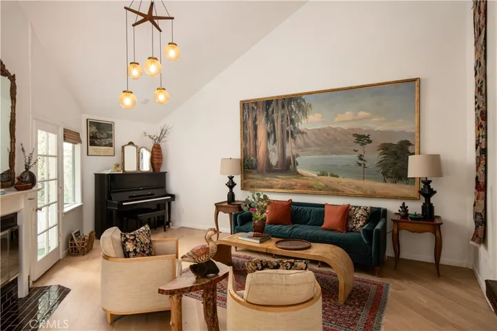 27322 Matterhorn, Lake Arrowhead, California 92352