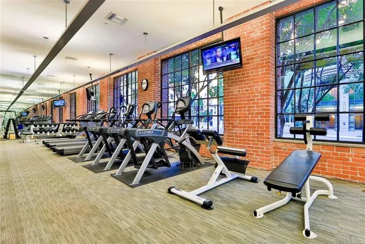 500 W Harbor Drive W 318, San Diego, California 92101
