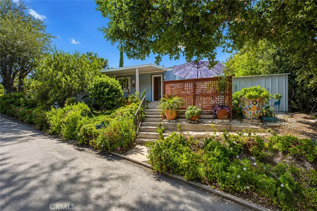 4201 Topanga Canyon Blvd #106