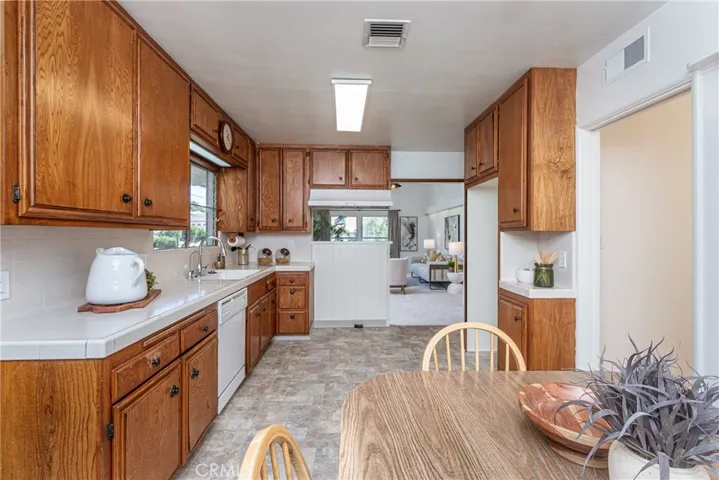 611 Delaware Road, Burbank, California 91504