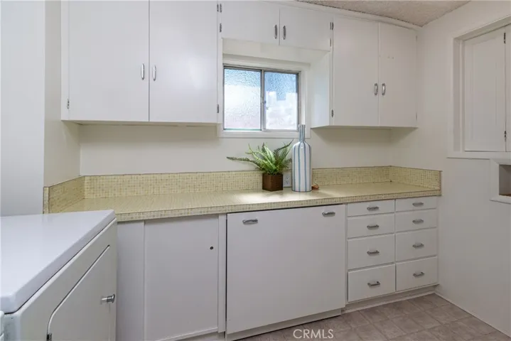 611 Delaware Road, Burbank, California 91504