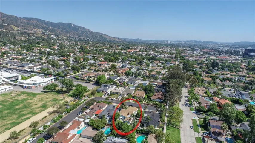 611 Delaware Road, Burbank, California 91504