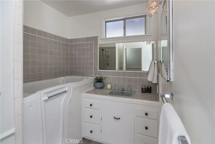 611 Delaware Road, Burbank, California 91504